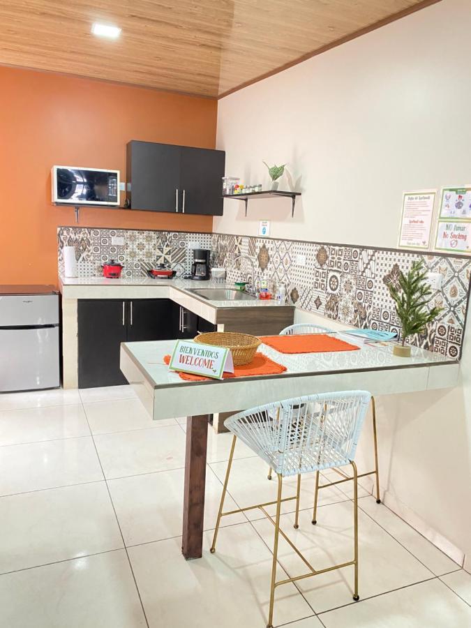 Pura vida apartment. 5 min from airport Alajuela Exterior foto